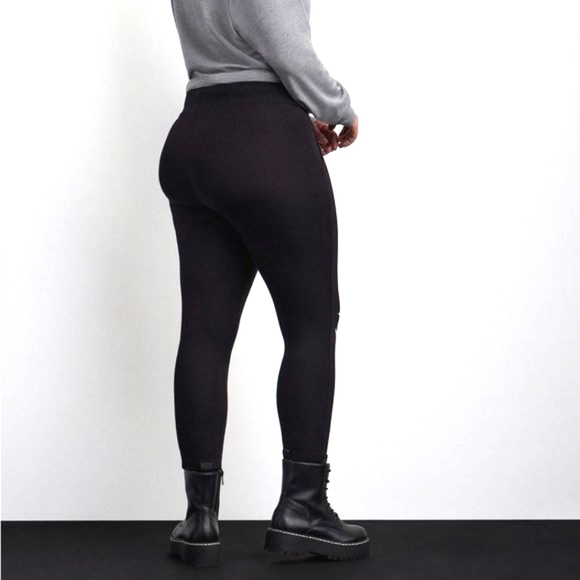 ❤️NWT VINTAGE TORRID LEGGING - GLOW IN THE DARK HALLOWEEN JACK O LANTERN POCKETS - Picture 3 of 11